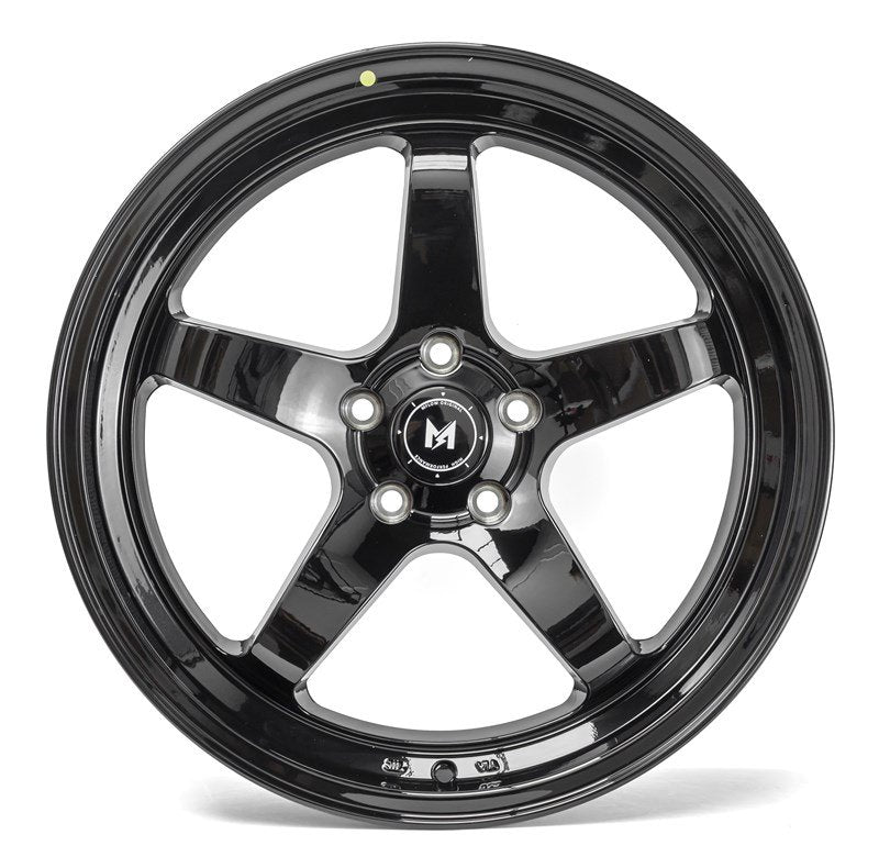 MFlow MFR3 18X9.5 5X114.3 ET35 73.1 Gloss Black - Stunning Wheels for Your Ride